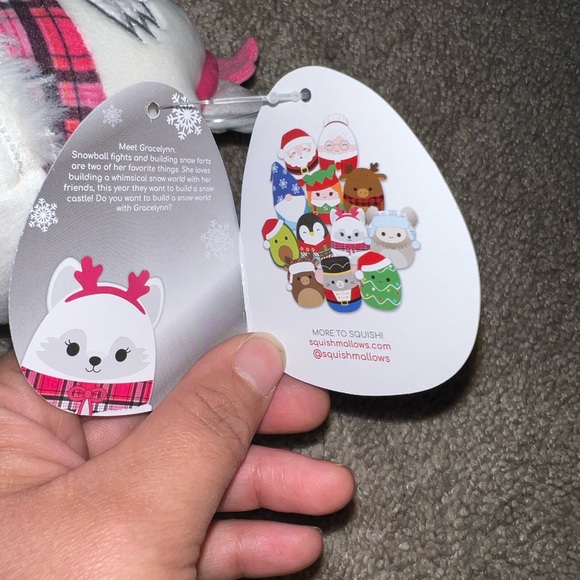 New Gracelynn the Fox Christmas release Squishmallows - Picture 7 of 7